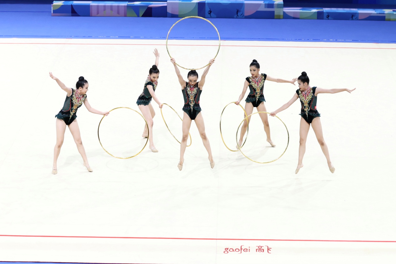 杏彩体育网站山东师范大学第二附属中学新生张艺馨斩获全国艺术体操锦标赛冠军(图1)